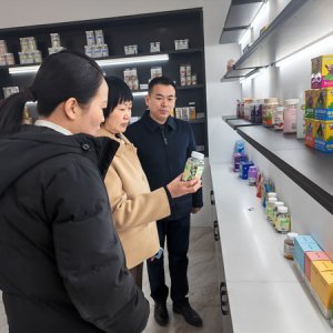 史莉赴潁東區(qū)開(kāi)展三走進(jìn)、三融入活動(dòng)